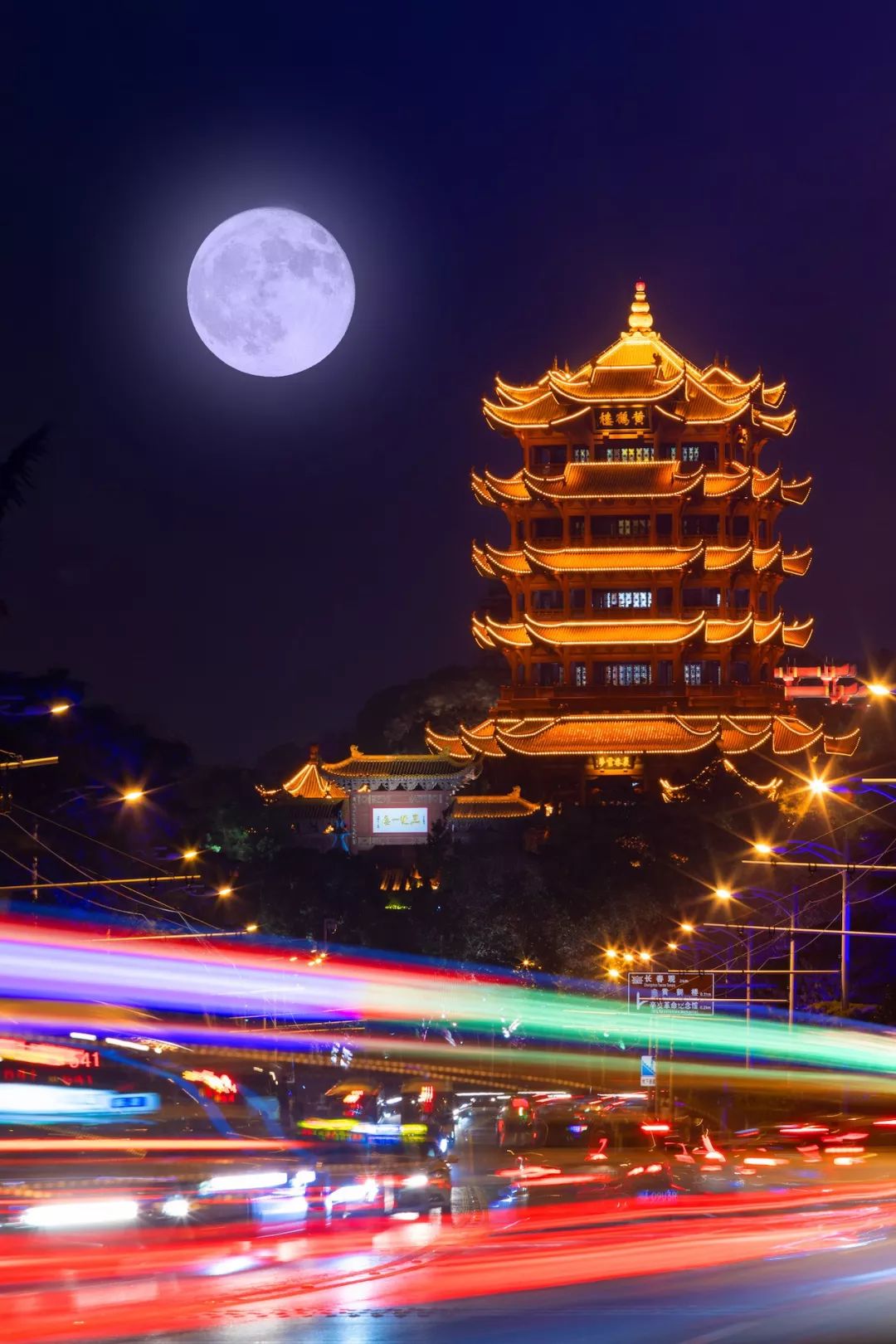 成语玩命猜手桂花月亮高楼_成语玩命猜900图解(3)