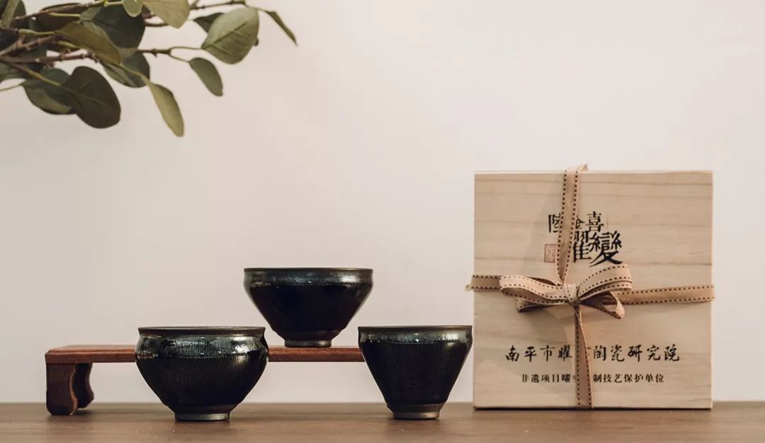 70后大叔花20年,复原失传800年绝技,一只茶盏映出宇宙星河