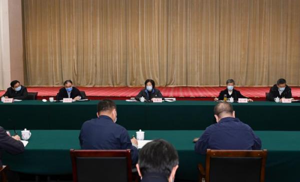 中央指导组连夜组织学习会：狠抓工作落实 一点