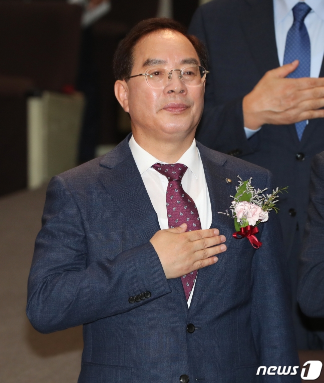 韩国教员团体总联合会会长河润秀(news 1)