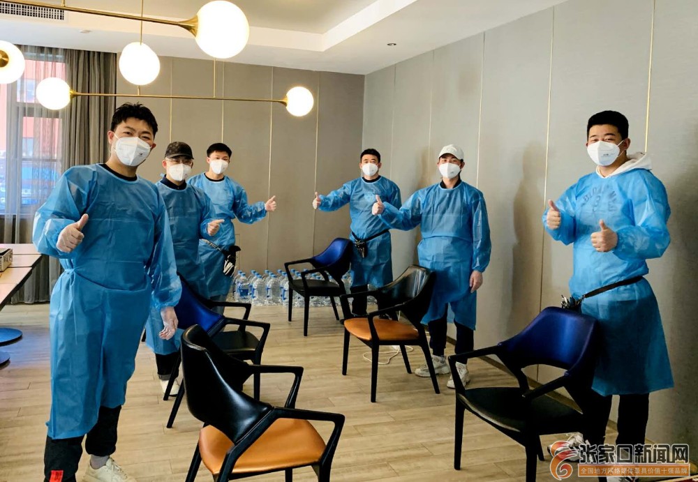 入院义务理发 助力医务人员轻松上阵