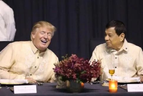 杜特尔特此举骗过了全世界,难怪不怕被美制裁,有一张底牌!