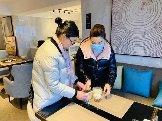 武汉500万流动人口去哪里_武汉地铁出人口图片(3)