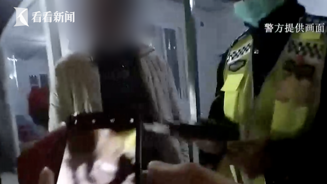 男子醉驾面对检查语出惊人：喝点酒防病毒啊！