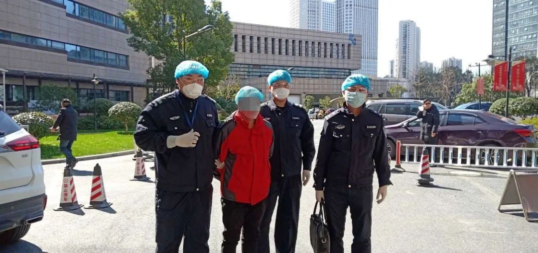男子朋友圈兜售口罩骗了3万,判了!