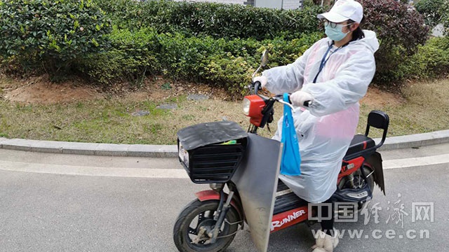 【全景新闻】记者武汉直击:封闭管理后 社区如何保供给?_中国经济网