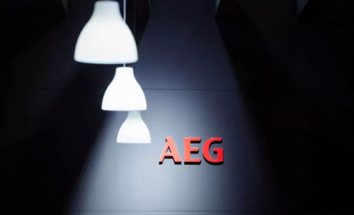 AEG德系传承，缔造AEG嵌入式烤箱，烹饪尽显AEG人性化设计