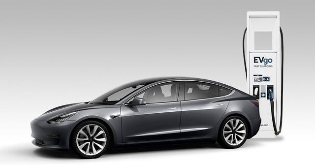 外媒：去年全球共销售221万辆纯电动汽车与插电式混合动力汽车