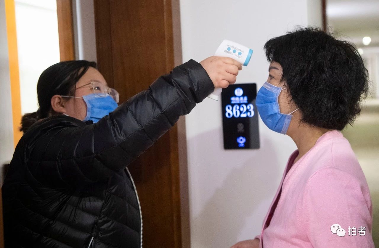 战疫老兵曾宪红 帮孤独的隔离者重建信心