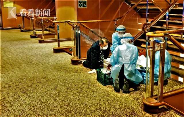 日本邮轮20例新冠肺炎 隔离游客:早餐下午2点送