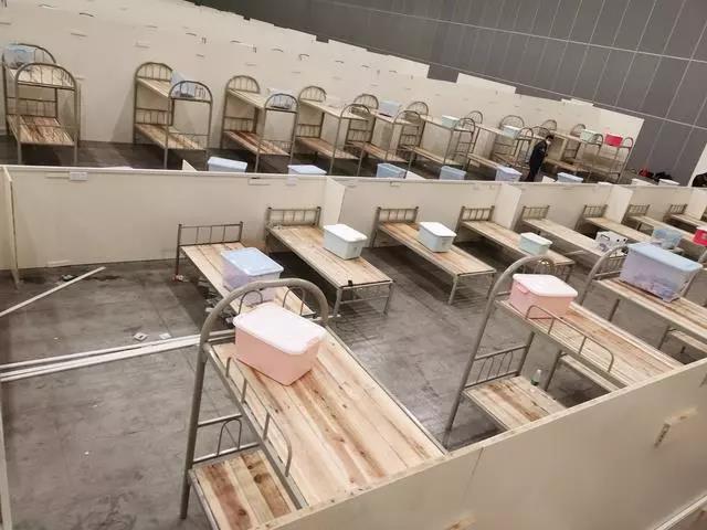 方舱医院是什么来历 f87e-inzcrxt1067035.jpg