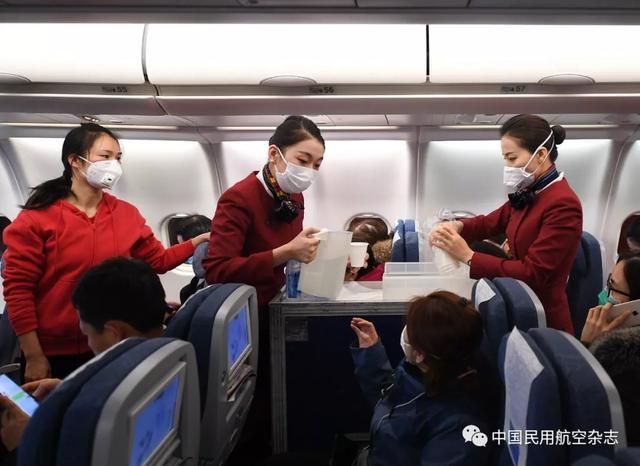 乘机提醒 疫情防控期间乘坐飞机注意事项