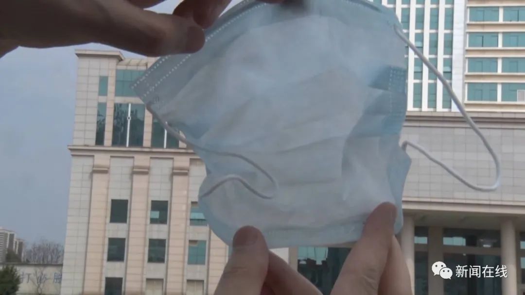 你买到的口罩怎么辨真假?用火烧中间层没有火焰就是真的么?