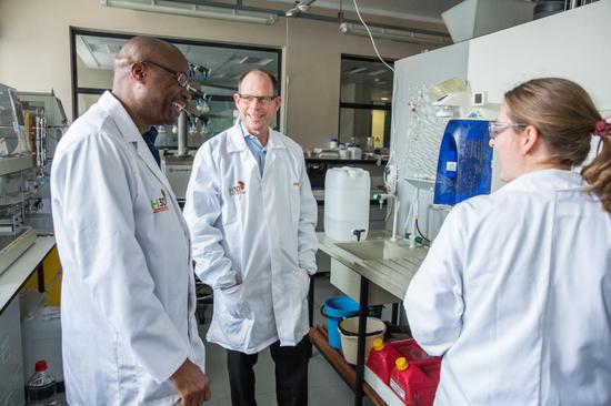 武钢老总肺炎_新冠肺炎图片(3)