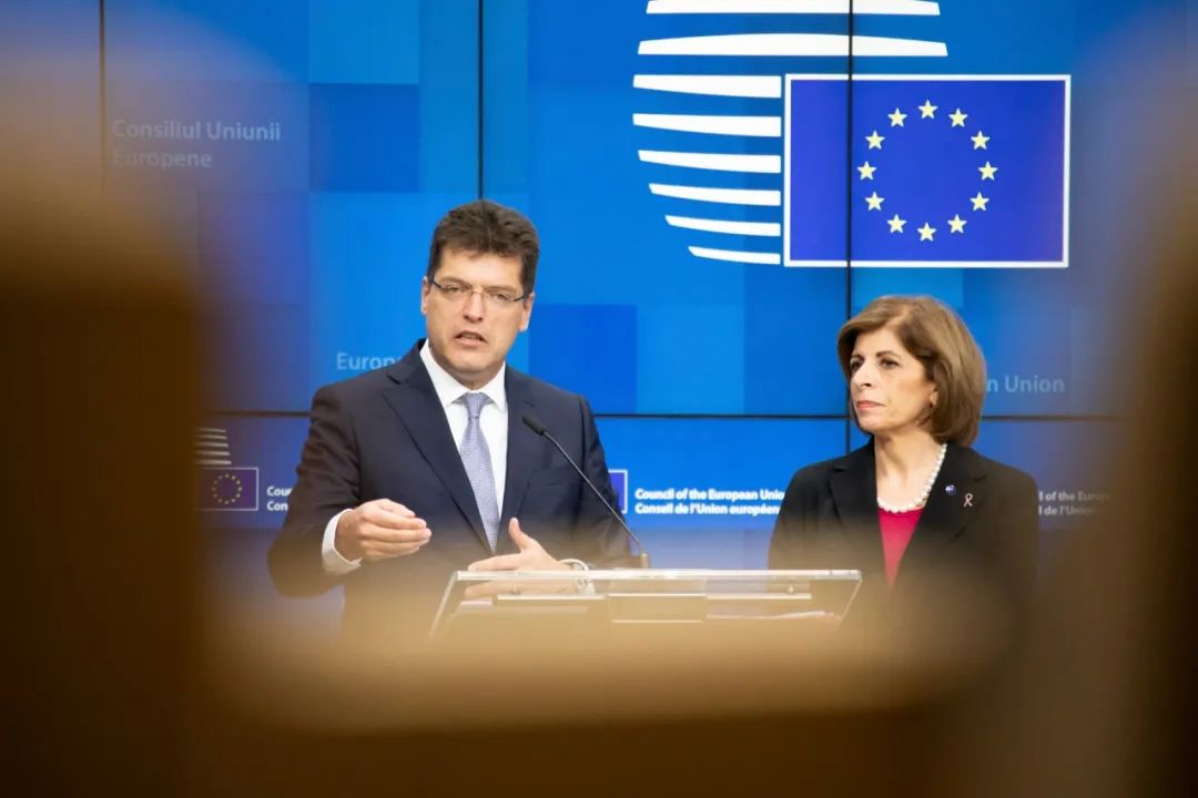 防控措施引发国际纠纷 欧洲抗疫能否“一盘棋”？