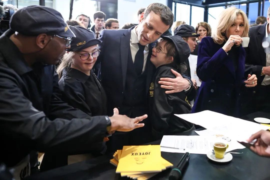 为什么西方人到现在也不戴口罩？