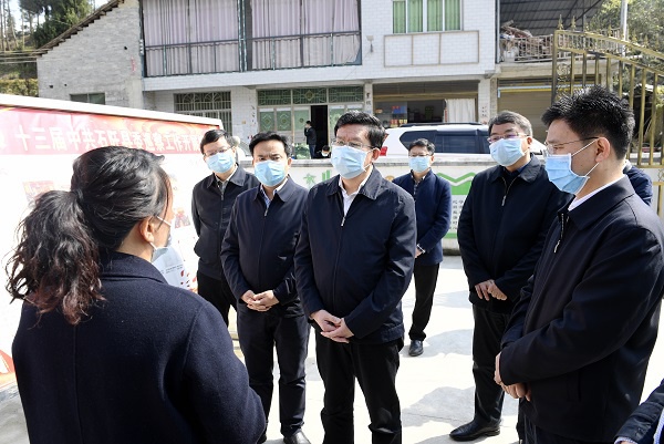 石阡县花桥镇人口_石阡县仙人街景区(3)