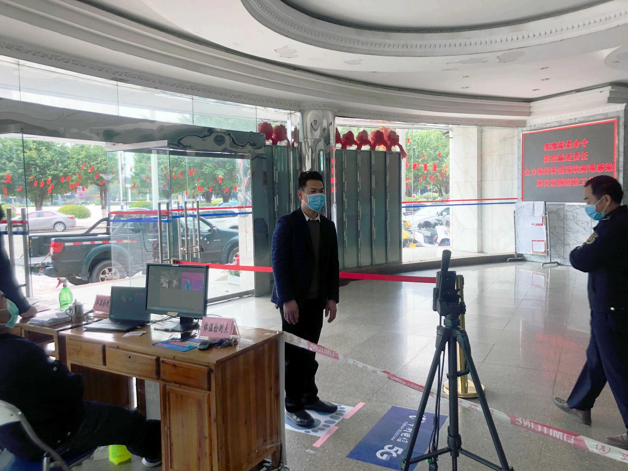 钦州外来人口_广西钦州图片(2)