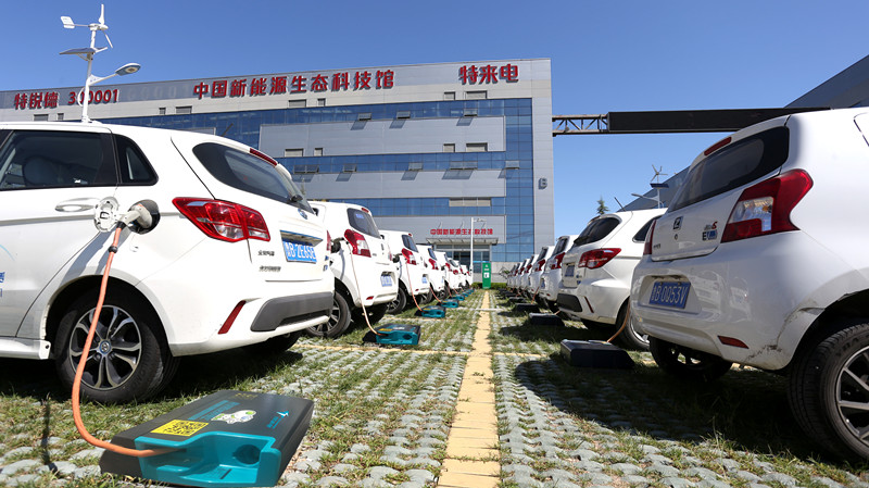 新能源汽车:数字技术催化效应显现