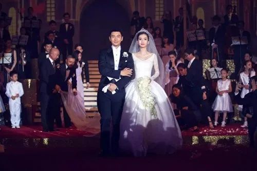 黄晓明前妻: 黄晓明隔离后,Angelababy被骂冷血:5年婚姻,只有利益是真的? 黄晓明隔离后,Angelababy被骂冷血:5年婚姻,只有利益是真的?