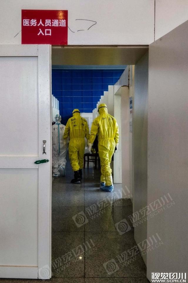【我在武汉的30天】 川报观察一线摄影记者的视觉日记