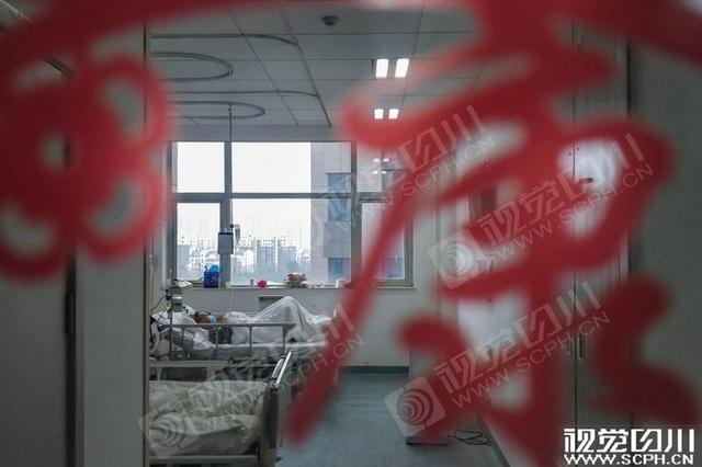 【我在武汉的30天】 川报观察一线摄影记者的视觉日记