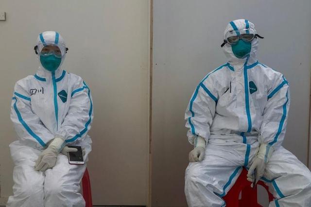 【我在武汉的30天】 川报观察一线摄影记者的视觉日记
