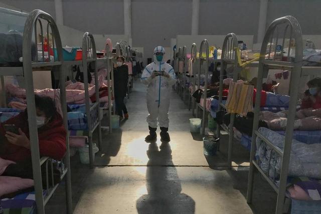 【我在武汉的30天】 川报观察一线摄影记者的视觉日记