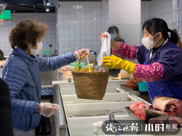 复工进行时|西湖渔亭今天开张,毛鲜毛鲜的白鲢、步鱼、河虾都有
