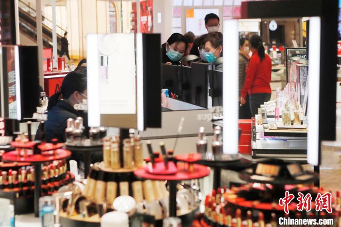 上海实体商业推出38小时直播“云逛街”