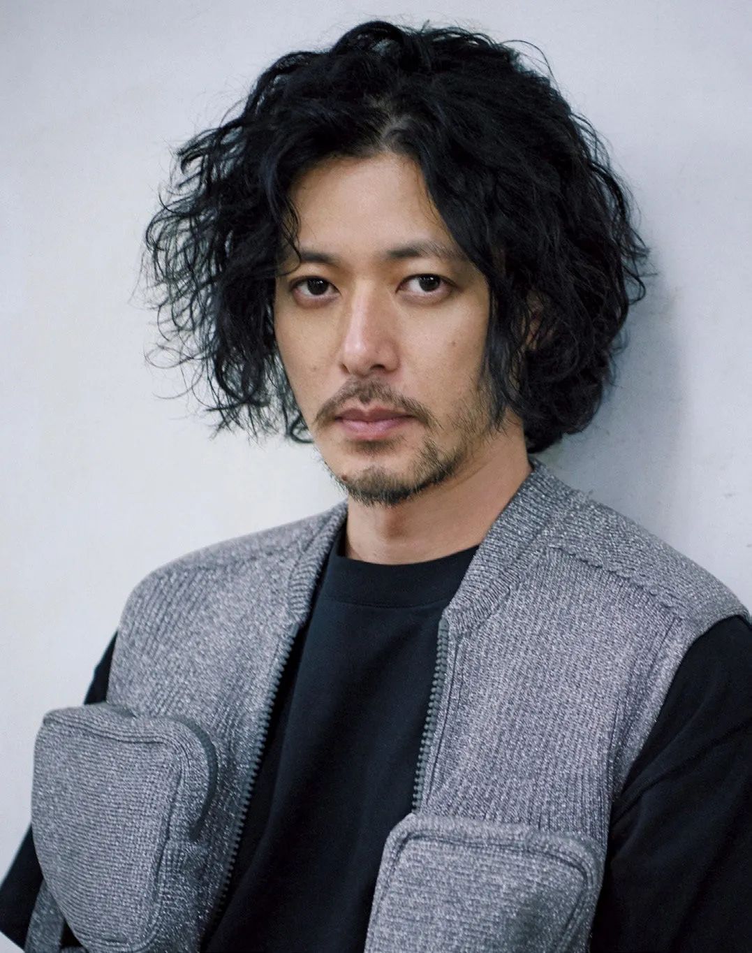 别急着找tony!gd,小栗旬同款长发马上拥有!