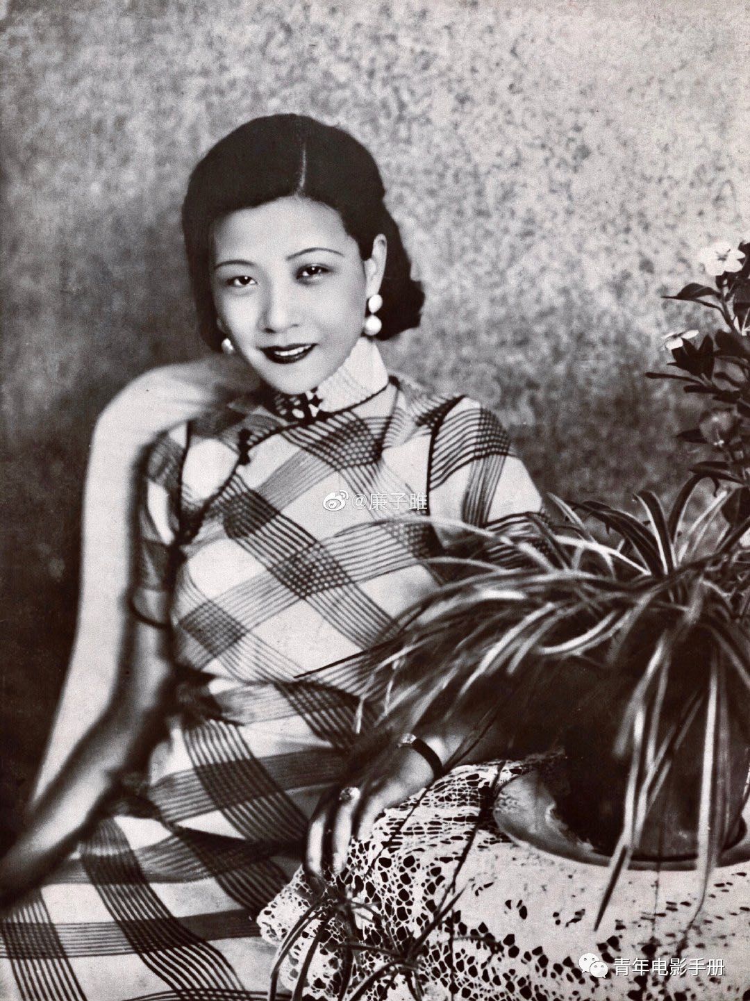 阮玲玉:神女在女神节这一天离去