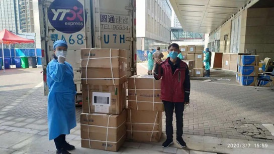 快递10000亿 81dc-iqrhckm6468270.jpg