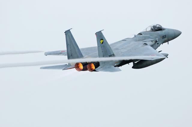 俄军反潜机抵近日本本土附近，日本战机紧急升