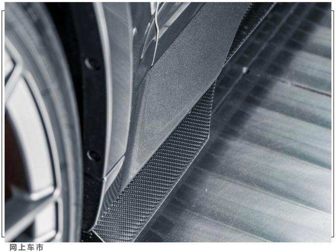 奥迪ABT RS6-R售价曝光！动力大涨/内饰更豪华