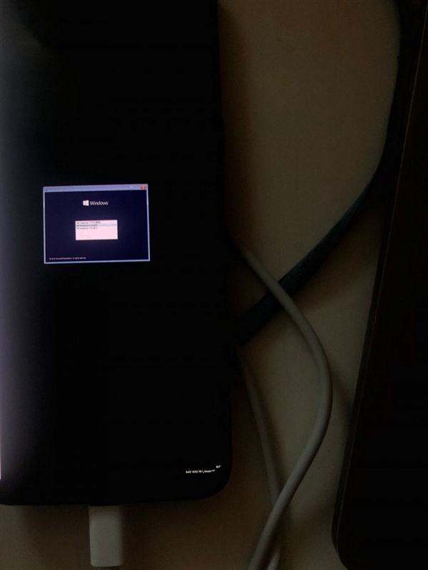 三星S8、小米6等成功刷入Windows 10！画面值得看