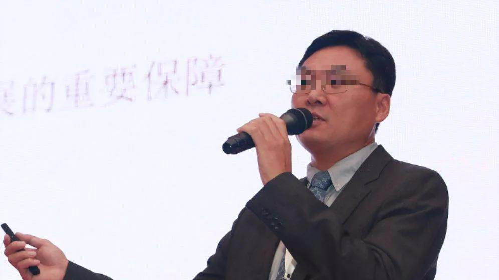 14岁女孩自愿发生关系不算强奸？检察官不认同