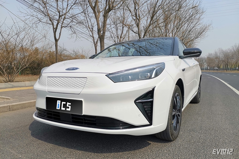 续航500km+纯电轿车大比拼,胜出者竟然是TA?