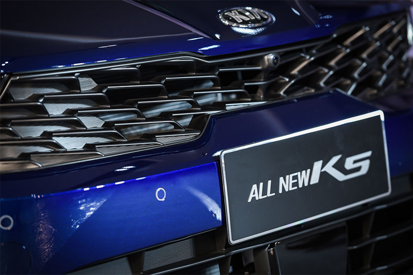全新起亚K5定名“凯酷” 开启预订/9月上市