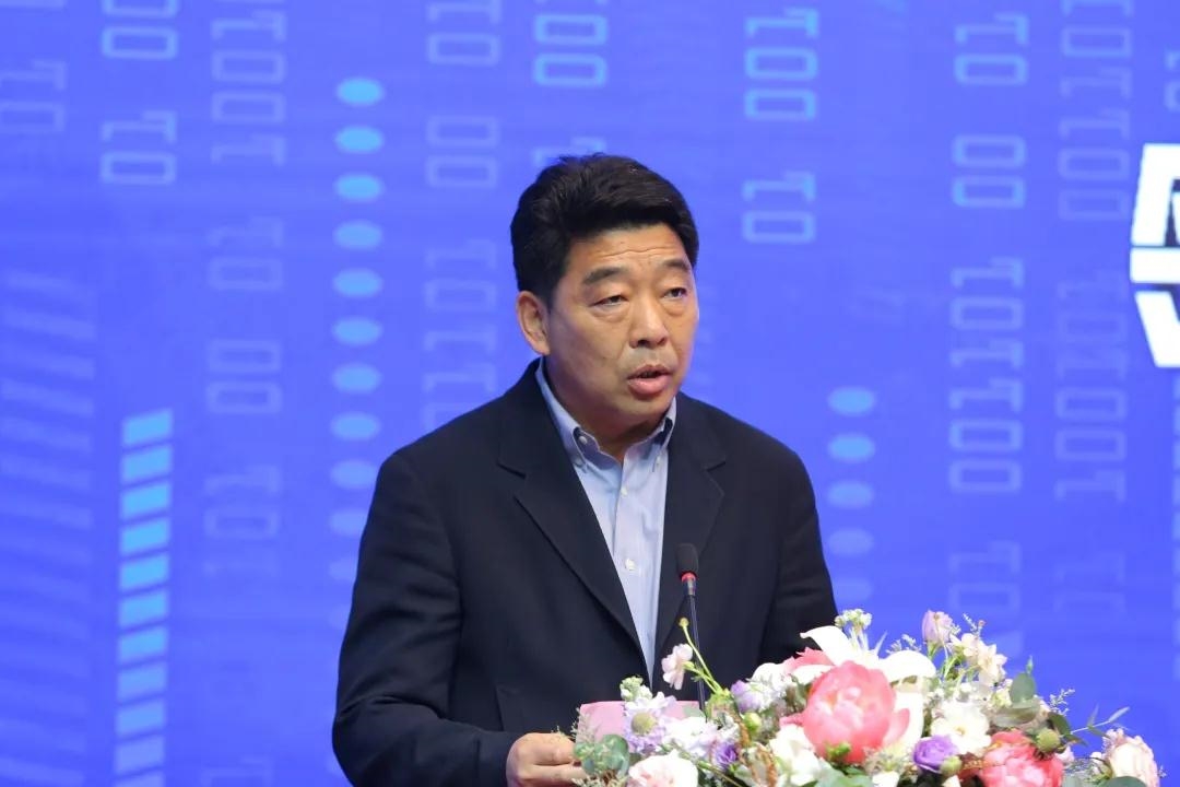 杭州市副市长柯吉欣发表讲话浙江大学党委书记任少波表示,浙江大学在