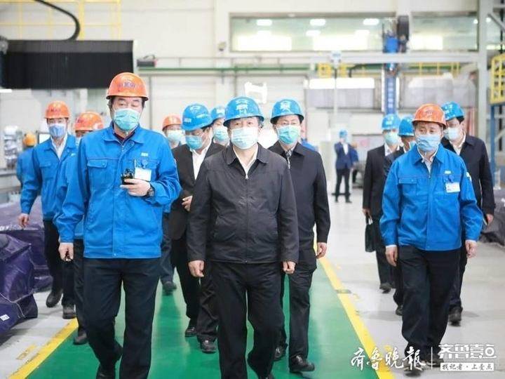 孙立成到济南二机床集团有限公司调研。