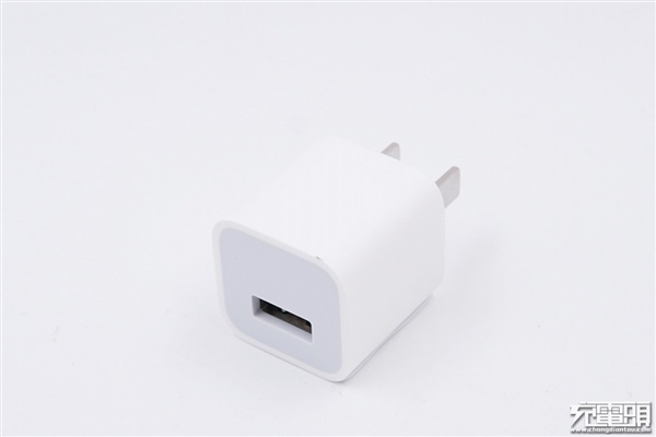 2c52-isuiksn8596308.jpg