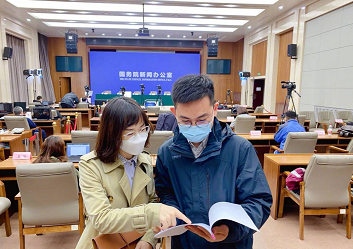 海南最后一名援鄂医疗队员27日离汉