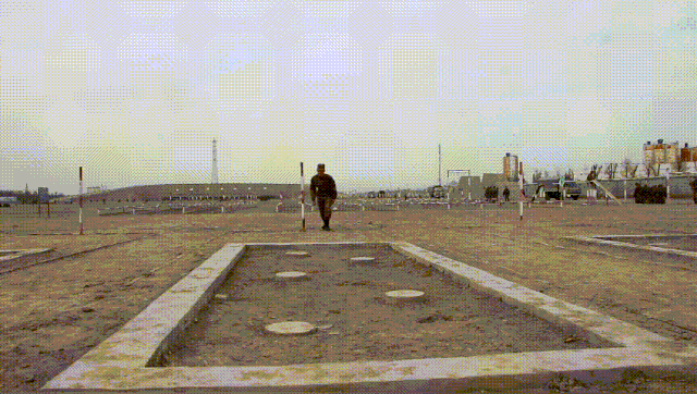 ▲跨越三步桩