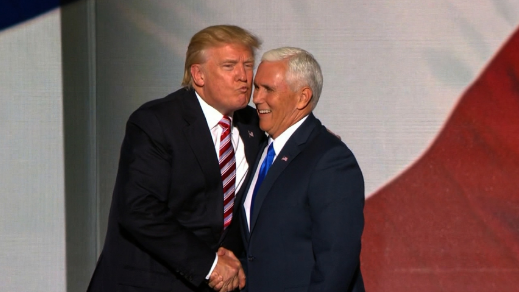 特朗普与彭斯（图源：cnn）