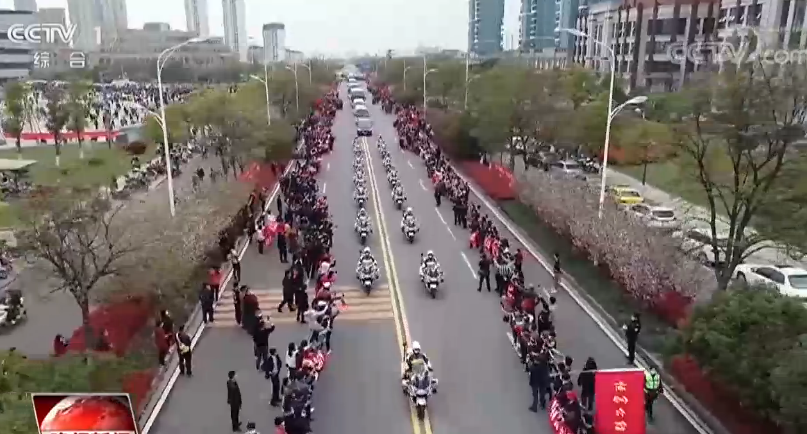 最美天使张静静:愿以吾辈之青春 守护盛世之中华(含视频)
