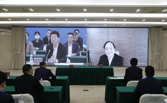 盛宝董事长_盛宝平冷操作台图片