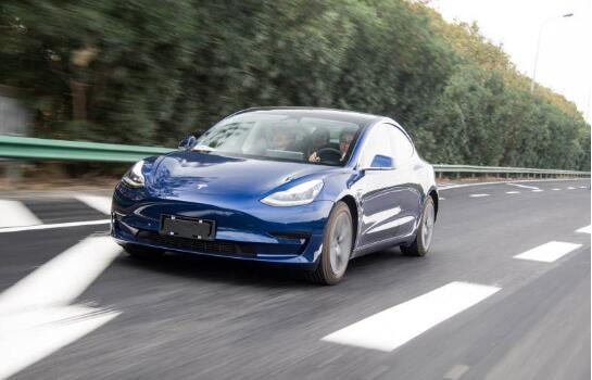 热浪|第7批新能源汽车推广目录发布 Model3标准续航版为磷酸铁锂电池
