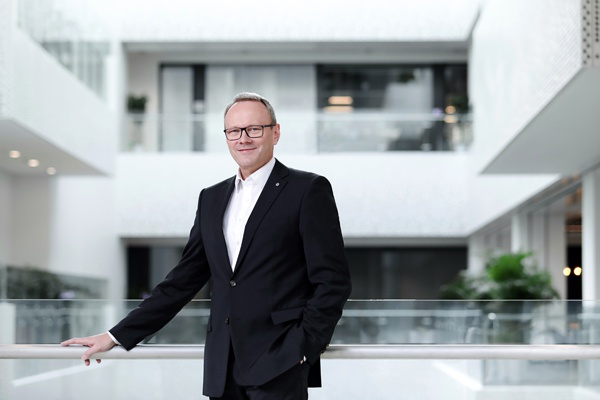 大众汽车高层回应帕萨特风波:安全是我们的DNA