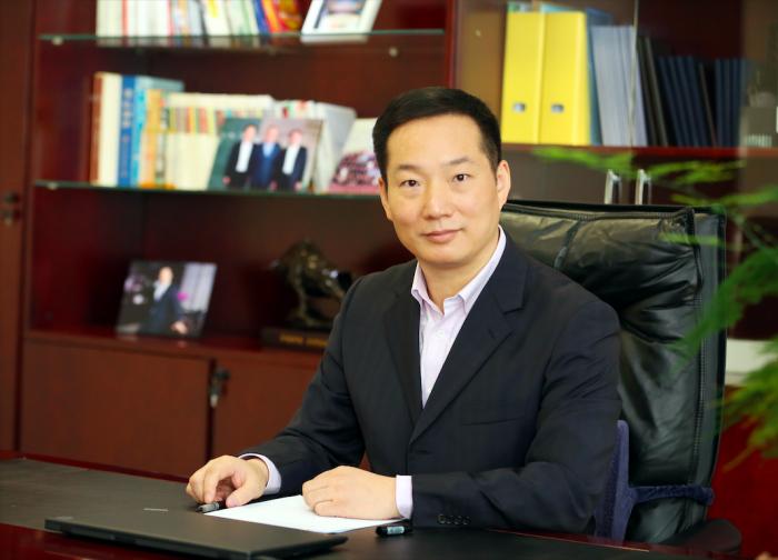 和泓地产董事长_衡水泰华地产董事长